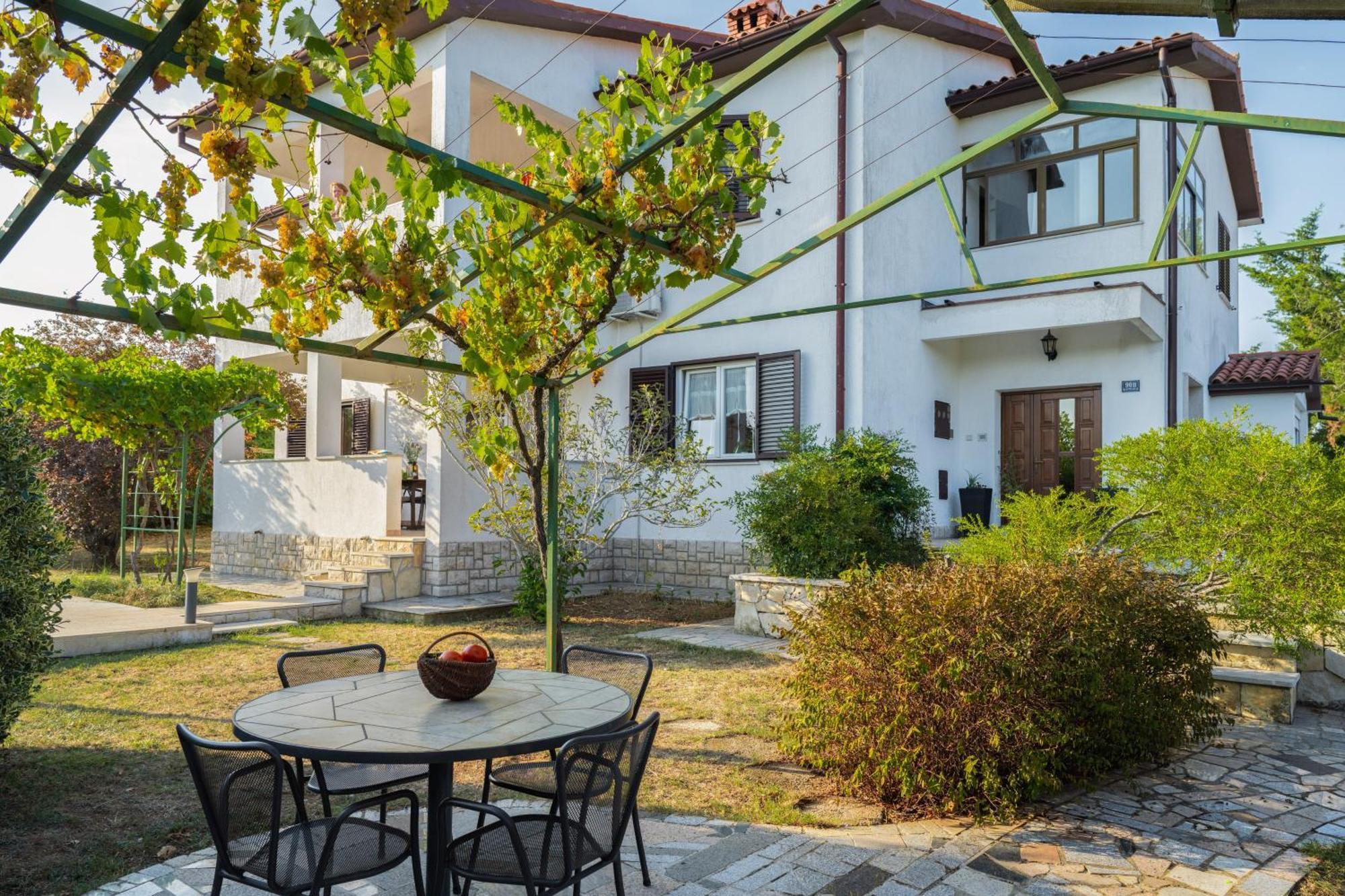 Holiday Home Katharina 拉宾 外观 照片